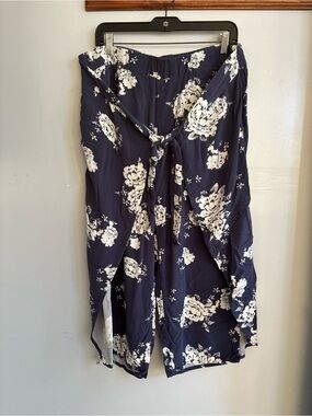Maurices Navy and White Floral Wrap pants